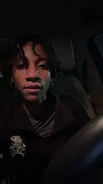 Snapshot of cutiesigh chatting on February 3, 3:26 am cutiesigh online show from February 3, 3:26 am