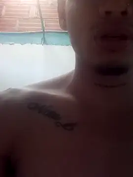 Snapshot of mailo_bronw chatting on March 17, 1:58 pm mailo bronw online show from March 17, 1:58 pm