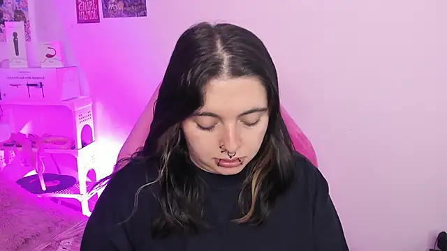 Sachi Meow online show from September 20, 12:28 pm