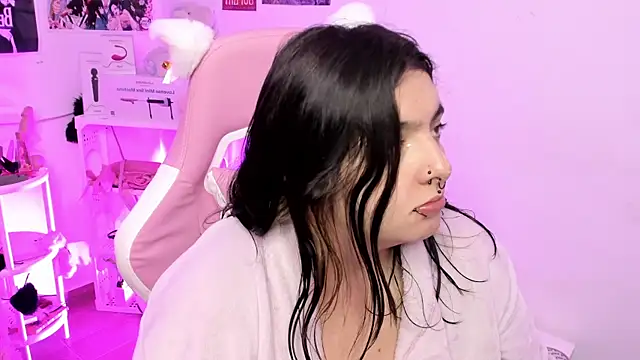 Sachi Meow online show from November 10, 12:04 pm