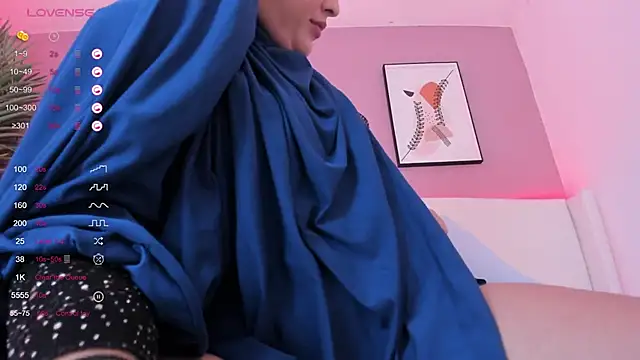 Snapshot of zahida_s chatting on December 24, 8:49 pm zahida s online show from December 24, 8:49 pm