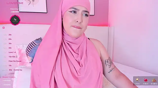 Snapshot of zahida_s chatting on February 6, 7:18 pm zahida s online show from February 6, 7:18 pm