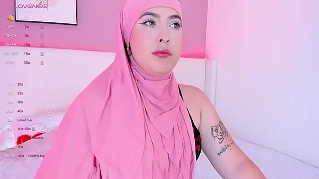 Snapshot of zahida_s chatting on February 18, 7:09 pm zahida s online show from February 18, 7:09 pm