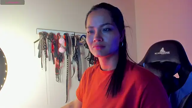 Snapshot of scarlet-kennedy98 chatting on April 6, 11:05 pm scarlet-kennedy98 online show from April 6, 11:05 pm