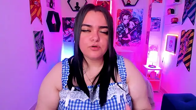 Snapshot of Luise_Meyrink chatting on January 5, 5:51 am Luise Meyrink online show from January 5, 5:51 am