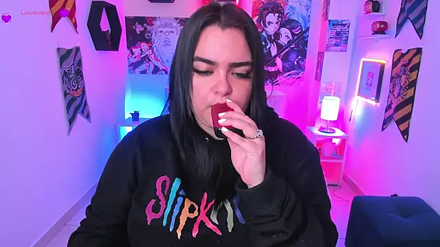 Snapshot of Luise_Meyrink chatting on January 7, 8:45 am Luise Meyrink online show from January 7, 8:45 am