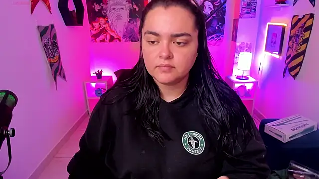 Snapshot of Luise_Meyrink chatting on February 7, 2:50 am Luise Meyrink online show from February 7, 2:50 am