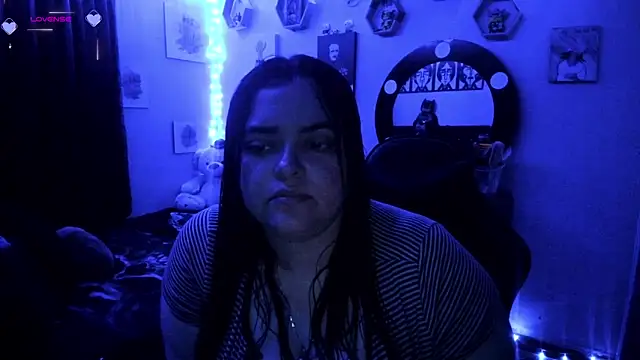 Snapshot of Luise_Meyrink chatting on February 23, 3:13 am Luise Meyrink online show from February 23, 3:13 am