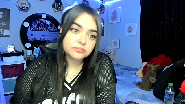 Snapshot of Luise_Meyrink chatting on October 25, 2:52 am Luise Meyrink online show from October 25, 2:52 am