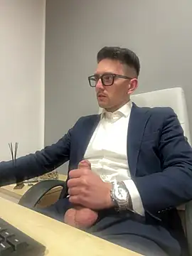 masterboss  online show from April 2, 12:14 pm