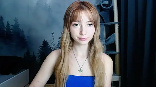 LuciaYoung online show from January 6, 10:15 pm