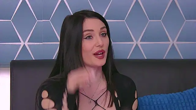 KassieWeins online show from October 20, 6:19 pm