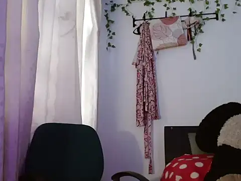  annie rosse online show from June 22, 8:39 pm