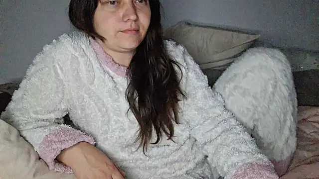 Cyndee Winter online show from September 28, 7:52 pm