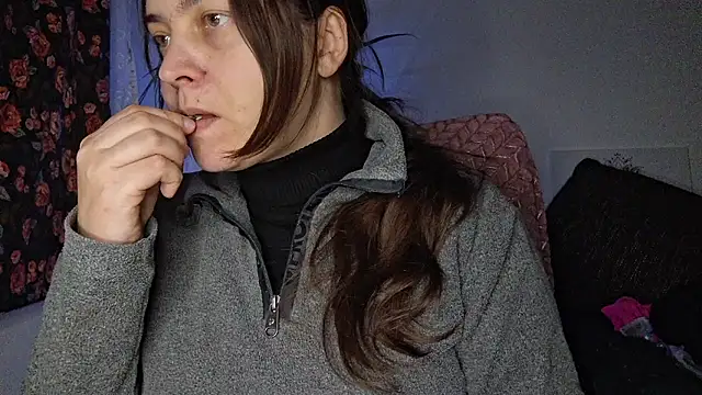 Cyndee Winter online show from January 14, 4:12 pm