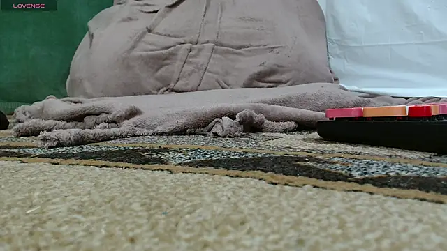 Luckyalice 4u online show from February 18, 8:27 pm