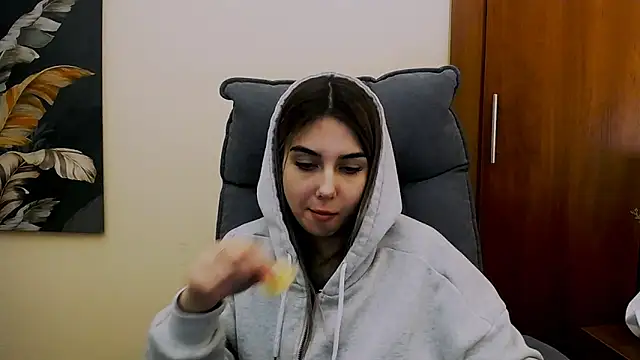 Lili magic online show from February 11, 3:29 pm