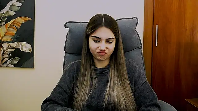 Lili magic online show from March 1, 4:11 pm