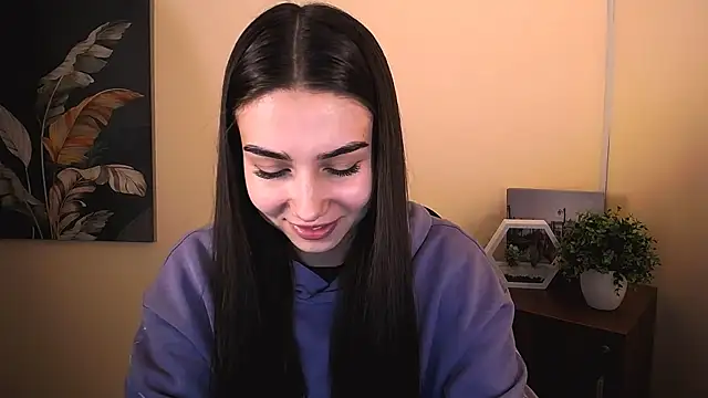 Lili magic online show from October 5, 12:25 pm