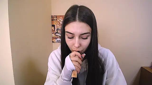 Lili magic online show from October 19, 7:09 am