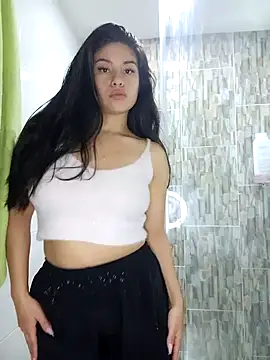 tara20  online show from December 28, 3:37 am