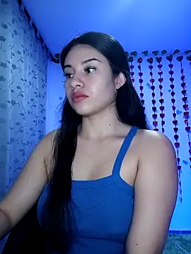 tara20  online show from February 19, 3:39 am