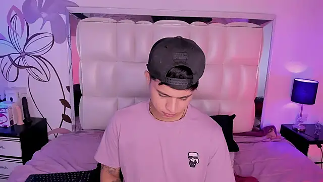 Niicky1  online show from December 21, 12:42 am