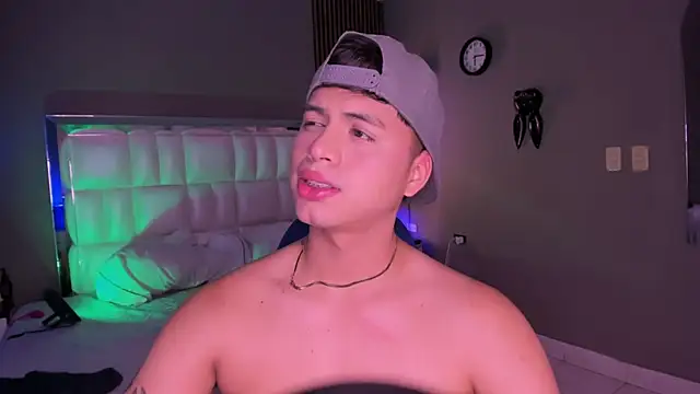 Niicky1  online show from September 11, 9:15 pm