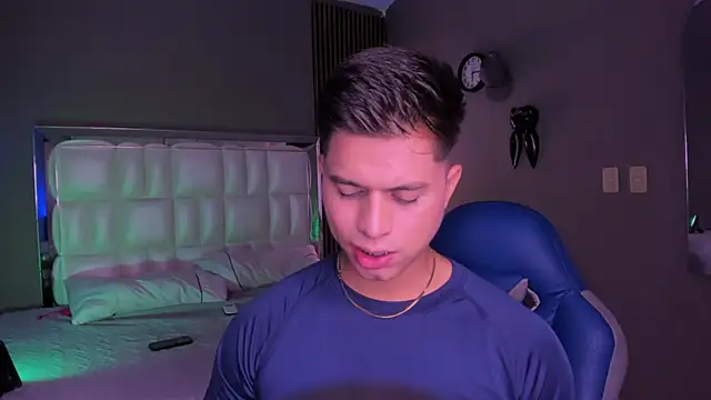 Niicky1  online show from September 16, 8:32 pm