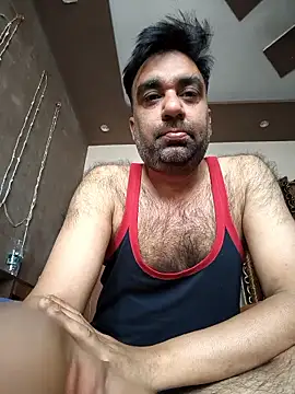 Snapshot of lund_lol chatting on March 16, 7:45 am lund lol online show from March 16, 7:45 am