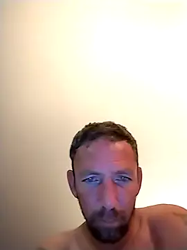 Snapshot of Treemandude chatting on November 24, 10:09 pm Treemandude online show from November 24, 10:09 pm