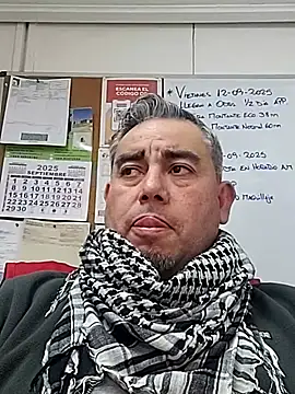 Snapshot of Manolete007x chatting on September 12, 9:15 pm Manolete007x online show from September 12, 9:15 pm