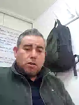 Snapshot of Manolete007x chatting on October 2, 10:17 pm Manolete007x online show from October 2, 10:17 pm