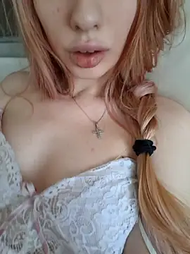 Elza kom online show from December 3, 6:43 am