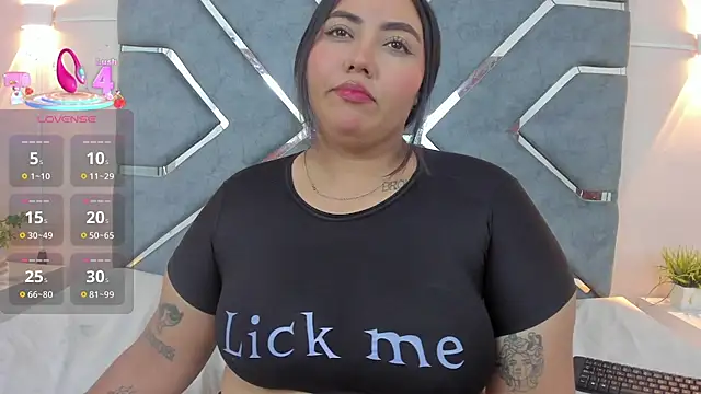 LucciaPorter online show from October 9, 10:19 pm