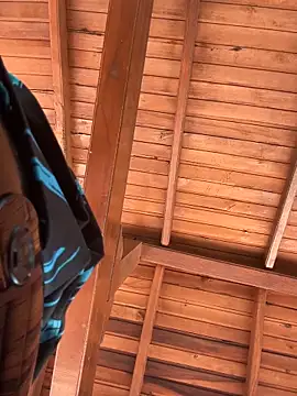 Snapshot of LucciaPorter chatting on March 3, 4:35 pm LucciaPorter online show from March 3, 4:35 pm