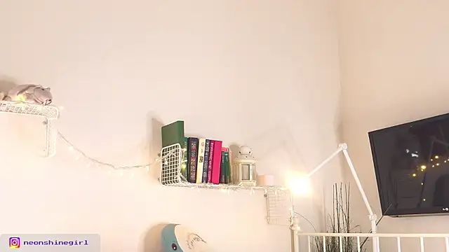 NeonShine online show from March 23, 4:49 am