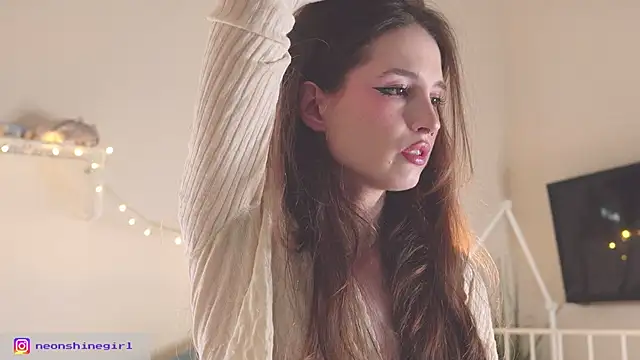 NeonShine online show from March 26, 5:02 am