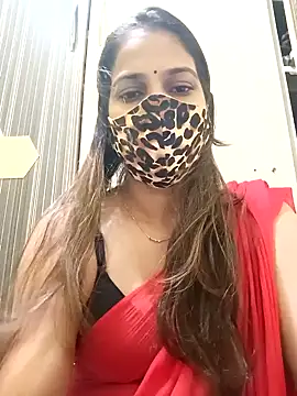 indianliza online show from December 8, 8:47 pm