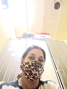 indianliza online show from February 15, 3:42 am