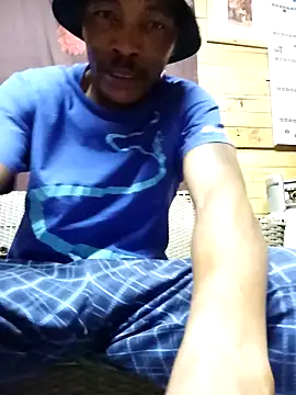 Ngamla123 online show from October 5, 7:12 pm