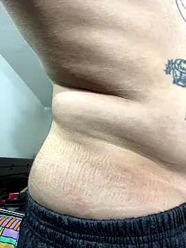 TheKing6ix9ine69 online show from September 28, 10:37 pm