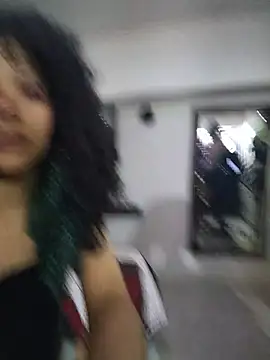 Snapshot of TheKing6ix9ine69 chatting on February 14, 9:50 am TheKing6ix9ine69 online show from February 14, 9:50 am