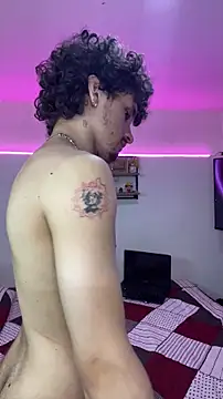 TheKing6ix9ine69 online show from May 14, 9:38 am