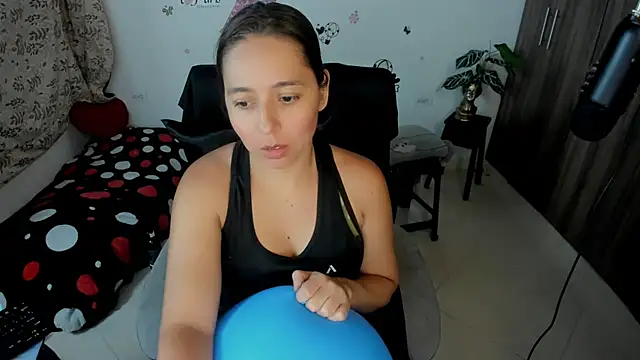 isa loves cum online show from May 6, 4:52 am