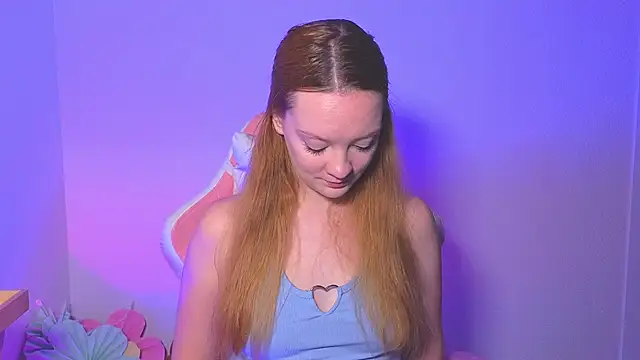 Snapshot of Radiants_two chatting on October 16, 4:19 pm Radiants two online show from October 16, 4:19 pm