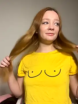 Snapshot of Radiants_two chatting on October 27, 4:33 pm Radiants two online show from October 27, 4:33 pm