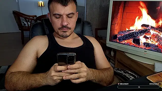 officeman7 online show from March 4, 3:40 pm