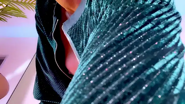 IzanamiTime online show from December 20, 4:08 am