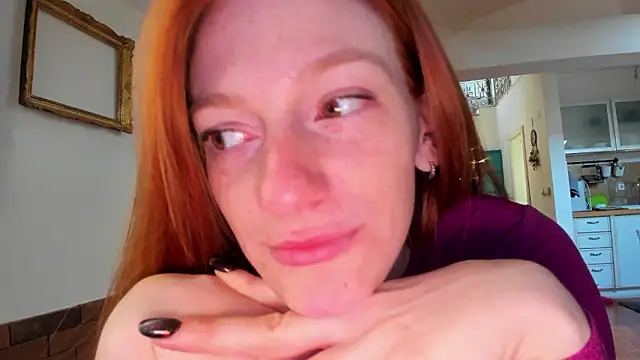 Snapshot of Aliceginger99 chatting on February 28, 6:14 am Aliceginger99 online show from February 28, 6:14 am